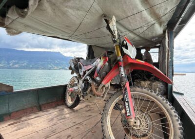 Entdecken Sie den detaillierten Tourenverlauf unserer Ho Chi Minh Pfad Reise. 14 Tage durch das ursprüngliche Laos mit anspruchsvollen Offroad-Strecken, historischen Routen und spektakulären Landschaften.